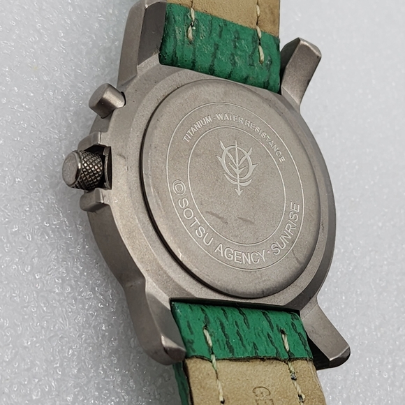 Gundam Titanium Shark Leather LImited MS-06F ZAKU II JDM Green Silver Red Watch - Picture 3 of 10